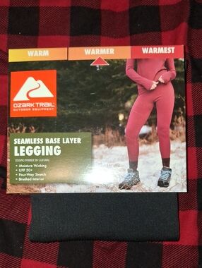 Ozark Trail Seamless Base Layer Leggings - Black